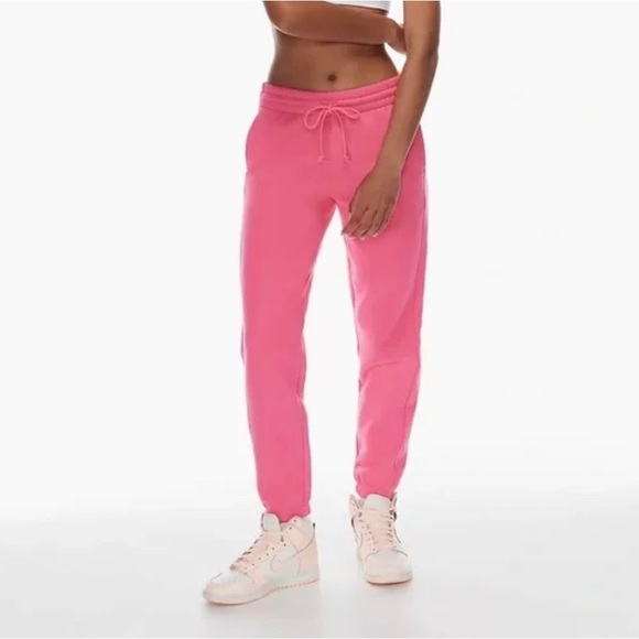 Aritzia sweatpants - Picture 1 of 3